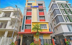 Fabhotel Dak Plaza